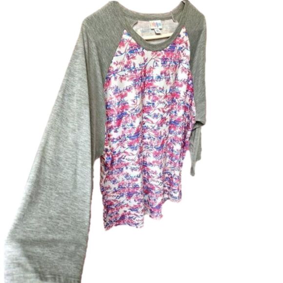 NWOT LULAROE Plus Size Floral Striped Long sleeve Tee. - Picture 6 of 11